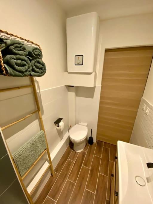 Studio D'Hotes Avec Piscine « Le Clos N°6 » Cormicy Dış mekan fotoğraf